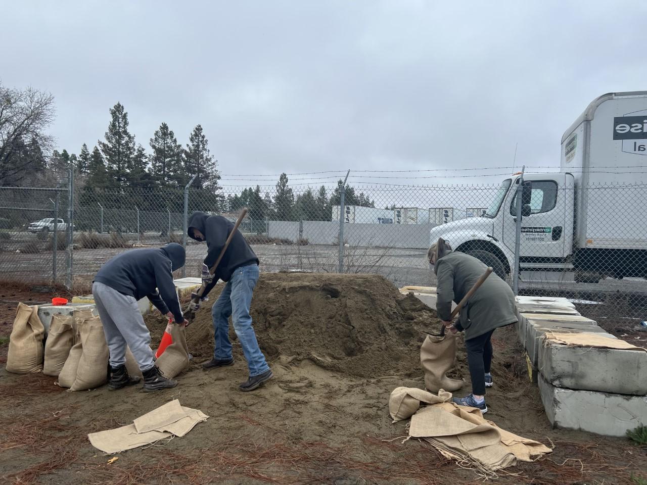 Sandbags-3 people 1-4-23